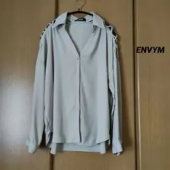 ENVYM 長袖シャツ ベージュFのサムネイル