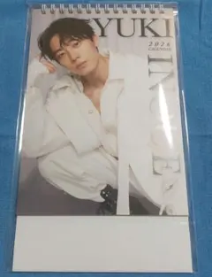 Item thumbnail for item 05c0efa0-e4e2-4206-947e-12e71143d609