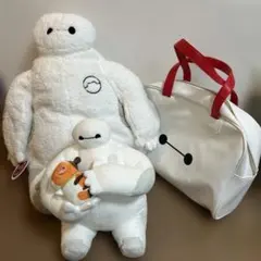 ベイマックスぬいぐるみ2種＆バッグ