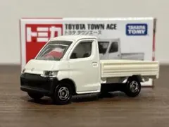 絶版トミカ⭐︎トヨタ・タウンエース TOYOTA TOWN ACEのサムネイル