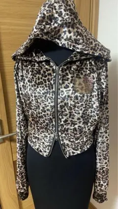 2025年最新】キティ ヒョウ柄 パーカーの人気アイテム - メルカリ