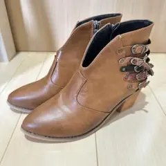 ブラウン サイドジッパーブーツ 中ヒール