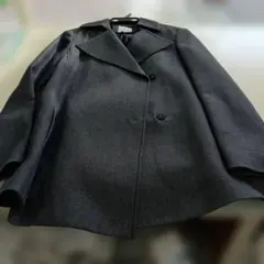 チャコールグレー