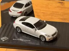 1/43 日産 スカイラインクーペ 370GT SKYLINE COUPEのサムネイル