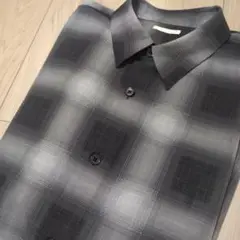 グレー系　チェック柄　 長袖シャツ　GU　ジーユー　M