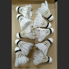 バトミントン シャトル