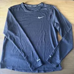 Nike DRI-FIT 長袖ランニングシャツ サイズＳ