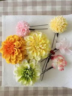 髪飾り　花飾り ヘアピン付き 2個セット