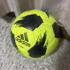 adidas サッカーボール 4号球 TEAM