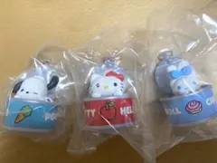 キティ　ポチャッコ　シナモロール　缶入りフィギュア3個セット　サンリオ　缶詰
