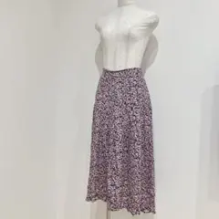 H&M タック入りフラワープリントフレアスカート　ロング丈　ピンク　紫