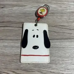 パスケース　ユニバ　スヌーピー