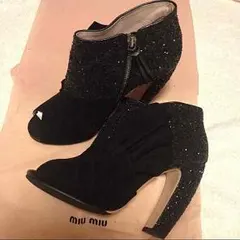 値下げしました！miumiuグリッターブーティ