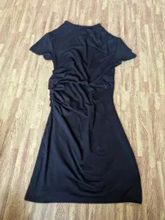 【新品未使用】ギャザータイトミニワンピ　H&M　タグ付き