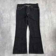 Item thumbnail for item 7a7eac33-7e30-4377-8009-9cdc6fd8c845