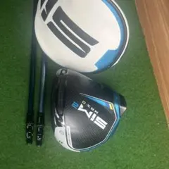 TaylorMade SIM2 MAX-D ドライバー、シャフト2本