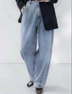 クルーレ　crewre ソフトカーヴィーデニムパンツ　サイズ2 ほぼ新品 crewre online shop / ソフトカーヴィーデニムパンツ