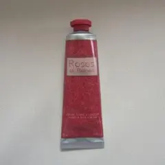 L'OCCITANE Roses et Reines ハンドクリーム 30ml