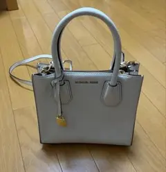 MICHAEL KORSマイケルコースハンドバッグショルダーバッグ白かわいい♡