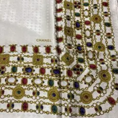 CHANEL シャネル シルクスカーフ ココマーク 宝石柄 白ヴィンテージ