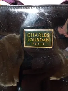 Item thumbnail for item ffcd9df9-78e5-40cf-8b72-6a2ee38a105a