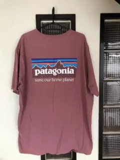 美品　patagonia P-6 ミッションオーガニックTシャツ　パープルピンク