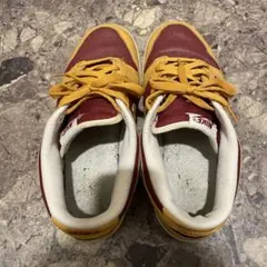 NIKE レッド/イエロー スニーカー