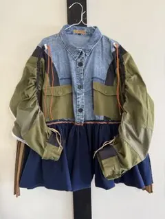 Item thumbnail for item ee17adba-52c7-4f0e-875b-ff7be8bf4420