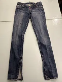 DSQUARED2 Lord2 デニムパンツ バック刺繍 - メルカリ