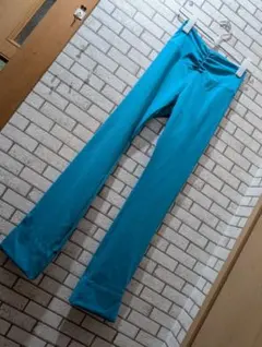 ZUMBA WEAR 青いパンツのサムネイル