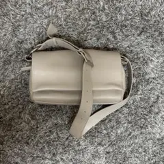 ビアズリー　ショルダーバッグ