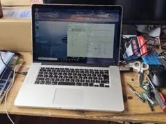 Apple. MacBookPro 15 mid2015 i7 16GBのサムネイル