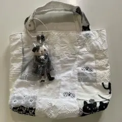 Item thumbnail for item a5b39a06-75ca-4217-86a5-0e2ded1a6b43