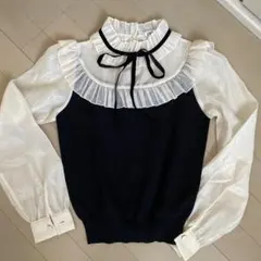 【美品】ZARA ザラ　フリル付き長袖ブラウス