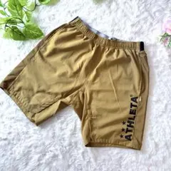 ATHLETA　アスレタ　ハーフパンツ　サイズMのサムネイル