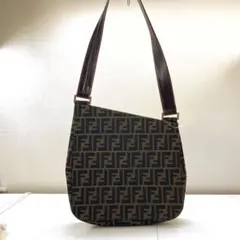 フェンディ3575 ズッカ柄 ショルダーバッグ ワンショルダーバッグのサムネイル