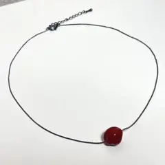【セレクトショップ購入】赤い ペンダント ネックレスのサムネイル