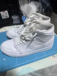 Item thumbnail for item 41f2daef-5a38-49ed-8ba7-1dab7a555a5e