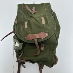 Item thumbnail for item 194996e3-36a6-4c49-bf48-ef8e3c41b1c8