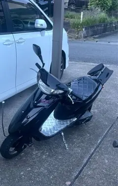 値下げしました‼️JOG ZR SA16J 実働 引き取り限定 原付 スクーターのサムネイル