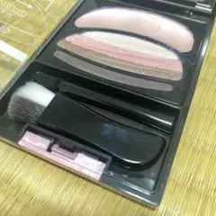 【廃盤商品】オーブクチュール アイシャドウパレット ピンク系 562 おまけ付きのサムネイル