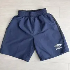 umbro アンブロ　ネイビー ハーフパンツ 140