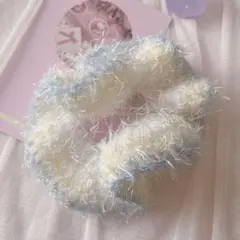 ❁⃘*.゜白×ブルーなかぎ針編みシュシュ❁⃘*.゜