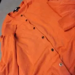 UNIQLO オレンジ ボタン付きカーディガン S