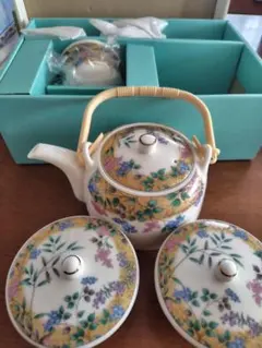 花柄急須と蓋付き茶碗5個セット