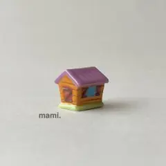 フェーヴ　庭の小屋　フランス　フェーブ　ミニチュア陶器　f-3984