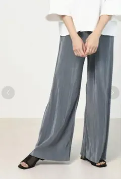 RETRO GIRL カットプリーツラフPT （ブルー）