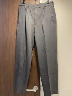 UNIQLO ユニクロ グレー スラックス パンツ