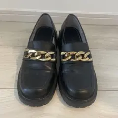 黒ローファー ゴールドチェーン付き　37