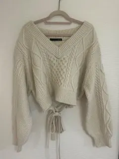 Heather ケーブルニット クロップドセーター アイボリー